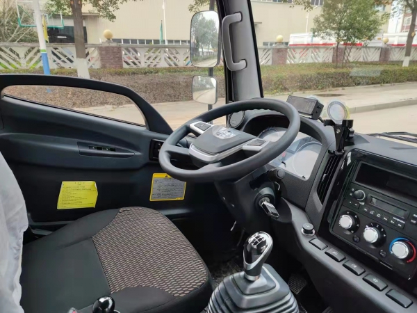國六解放虎V 4.2米冷藏車