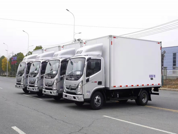 國六福田奧鈴4.2米冷藏車