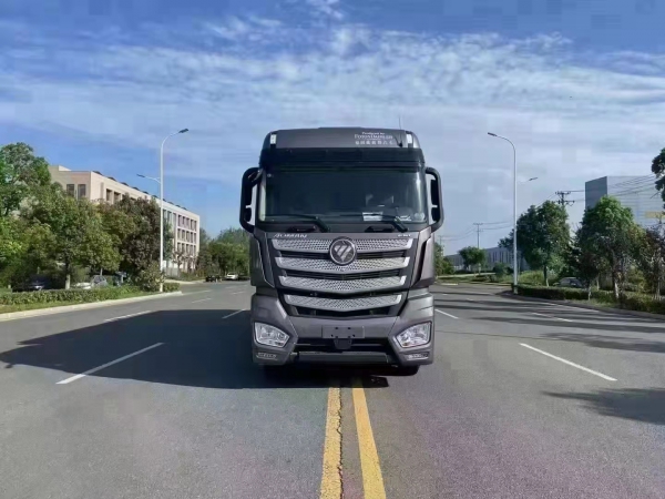 國六福田歐曼前四后八9.4米冷藏車