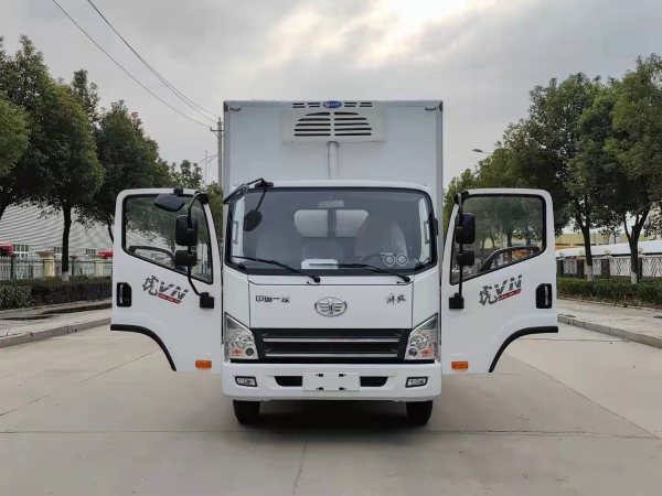 國六解放虎V 4.2米冷藏車
