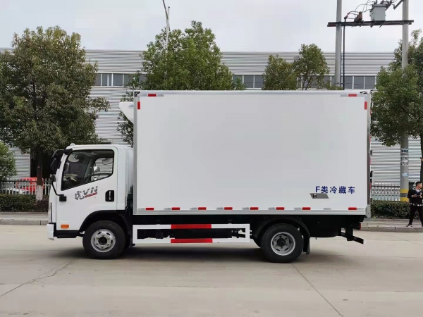 國六解放虎V 4.2米冷藏車