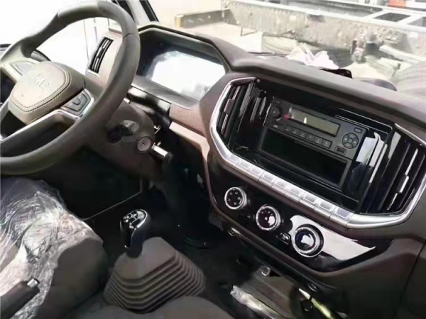國六江鈴順達寬體4.2米冷藏車