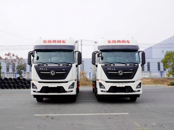 國六東風天龍前四后八9.5米冷藏車