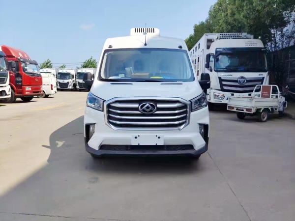 國六上汽大通面包冷藏車