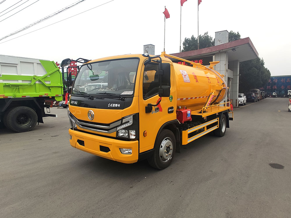 你知道什么是吸污車(chē)嗎？工作原理和主要用途是什么？